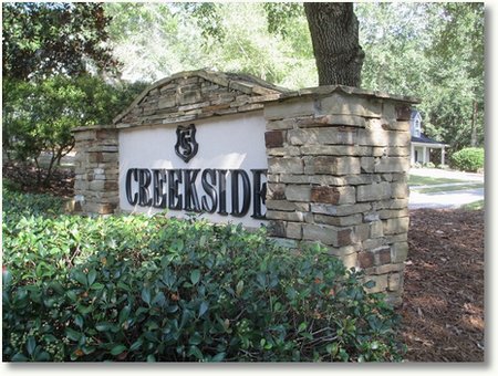 CREEKSIDE SUBD ENTRANCE DAPHNE